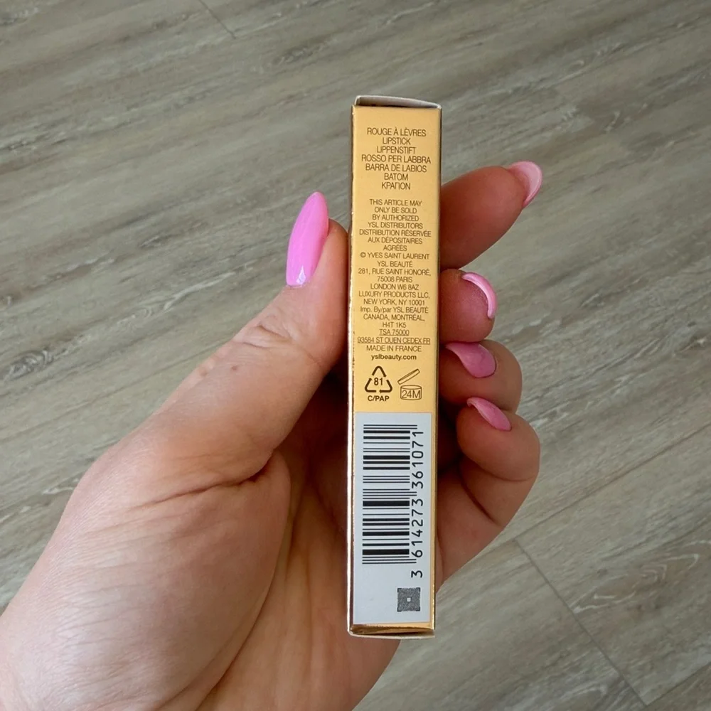 YSL The Slim Velvet Radical Highly Pigmented Velvet Matte Lipstick - 21 - Picture 5 of 5